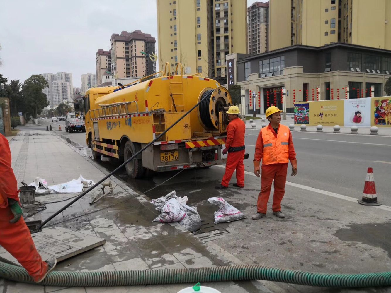 港闸排污管道清淤-管道清洗